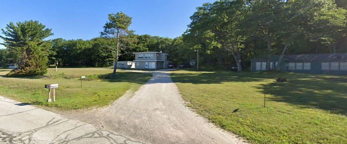 Driftwood Motel - 2022 Street View (newer photo)